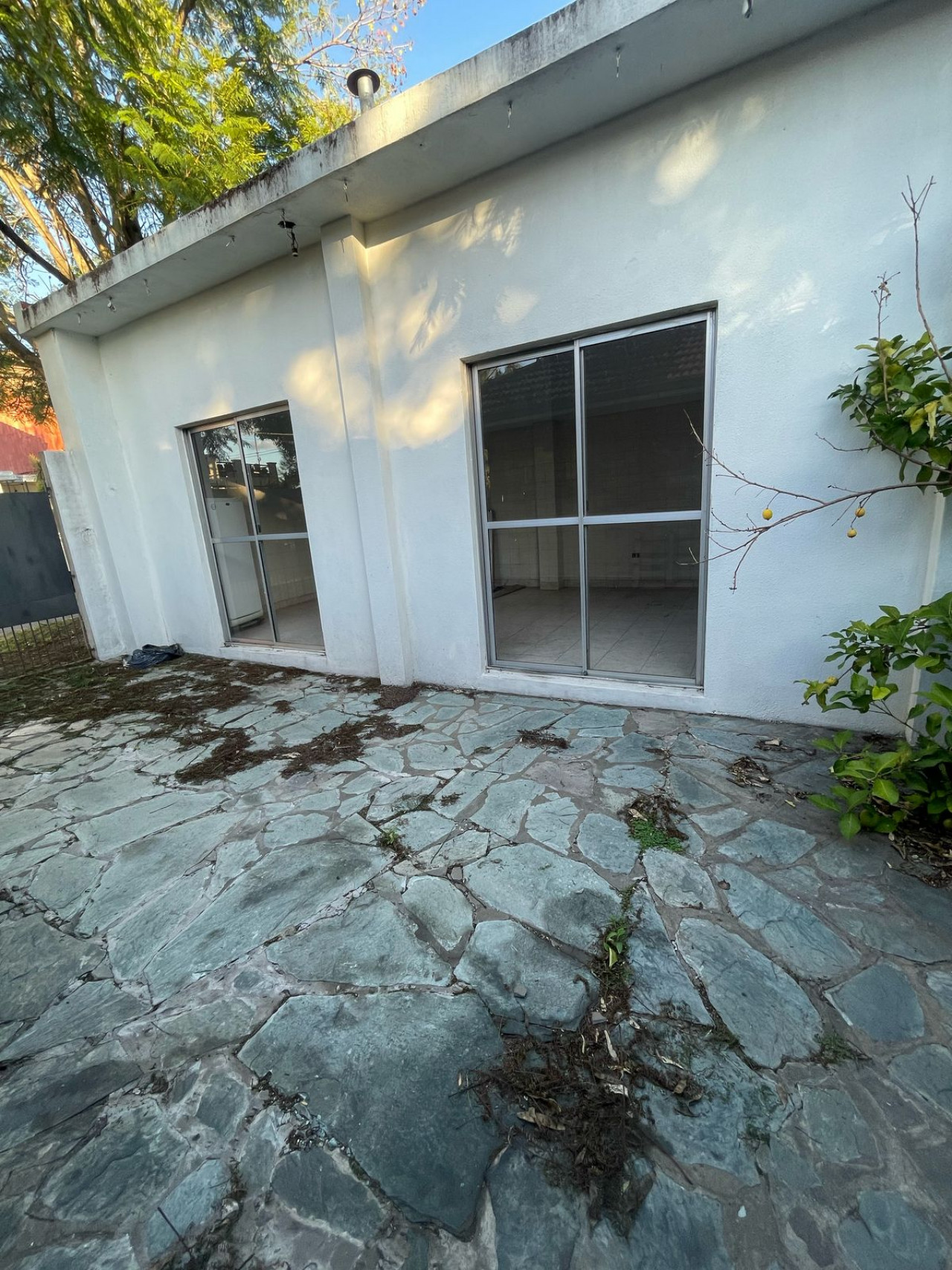 VISTA EXTERIOR DE QUINCHO